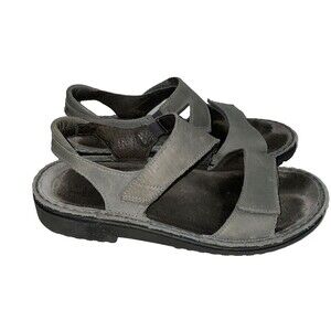 Naot made in Israel Women’s Sandal size 40/9 Genuine Leather Comfort